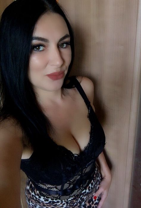 Парадокс интимного досуга: Как отношения без эмоций могут быть выгодными